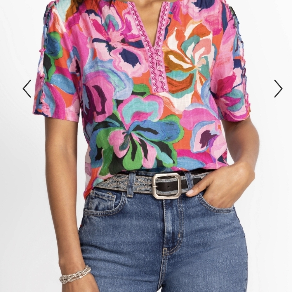 Johnny Was Ruffle Seam Top XS Never Worn New With Tags